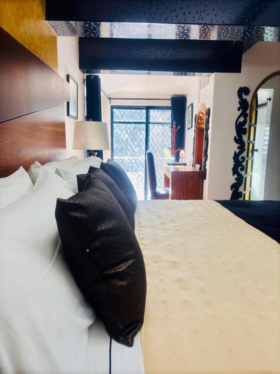 Hotel Boutique La Mansion Guadalajara Buitenkant foto